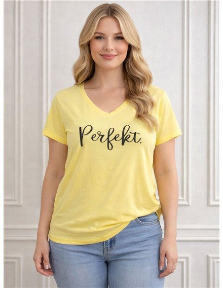 Camiseta texto cuello pico