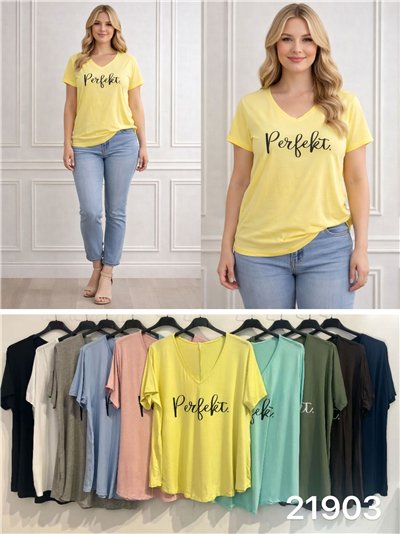 Camiseta texto cuello pico 2