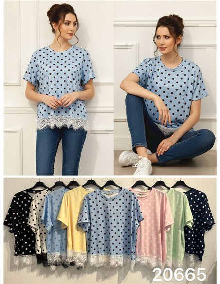 Camiseta lunares con bajo de encaje