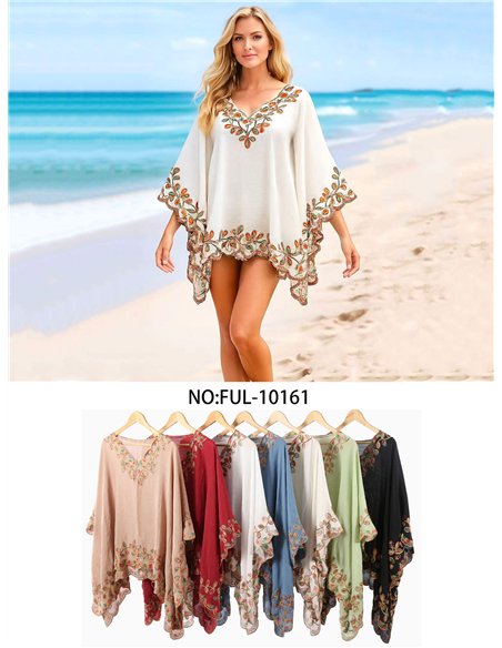 Caftán playero bordado estilo poncho