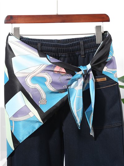 Sciarpa geometrica triangolare