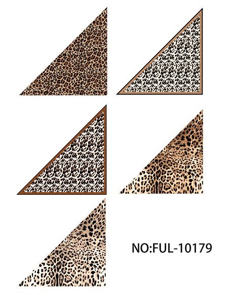 Pañuelo triangular animal print
