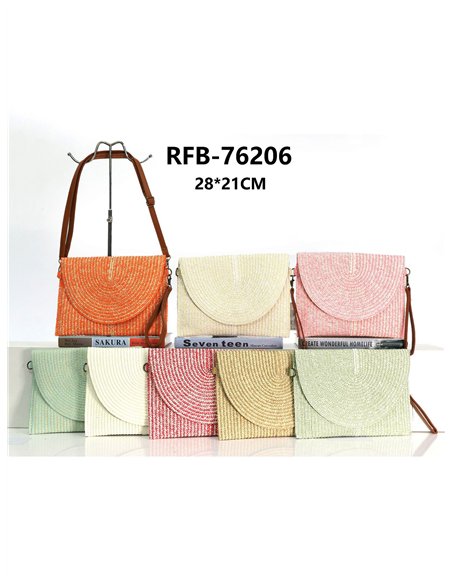 Bolso bandolera rafia minimal con solapa semicircular