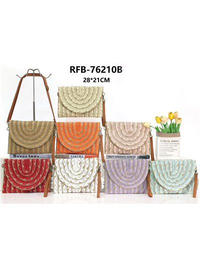 Schultertasche aus Raffiafaser mit halbkreisförmiger Klappe 2