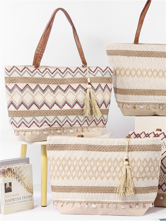 Bolso de playa boho con borla y conchas
