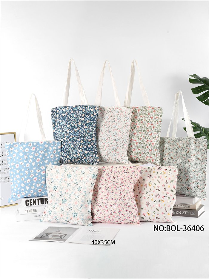 Tragetasche mit romantischem Blumenmuster