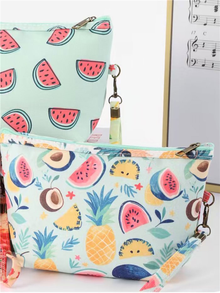 Kosmetiktasche aus Canvas mit frischem Fruchtmuster