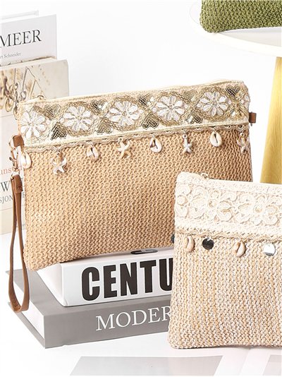 Bolso bandolera boho con encaje y conchas