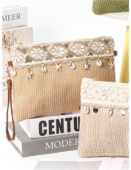 Bolso bandolera boho con encaje y conchas