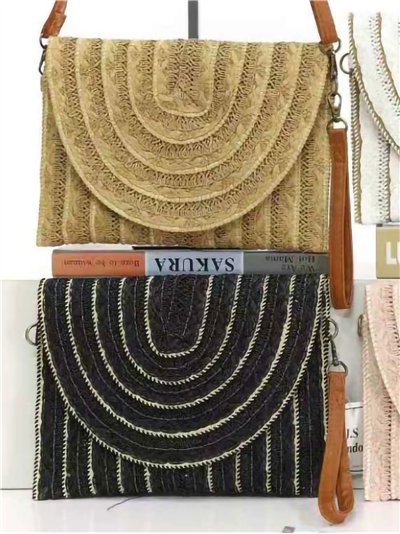 Bolso bandolera rafia boho con solapa semicircular