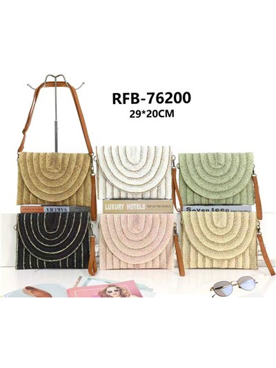 Bolso bandolera rafia boho con solapa semicircular 2