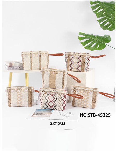 Neceser boho con borla y conchas