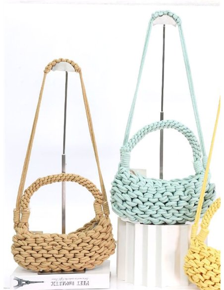Bolso baguette macramé
