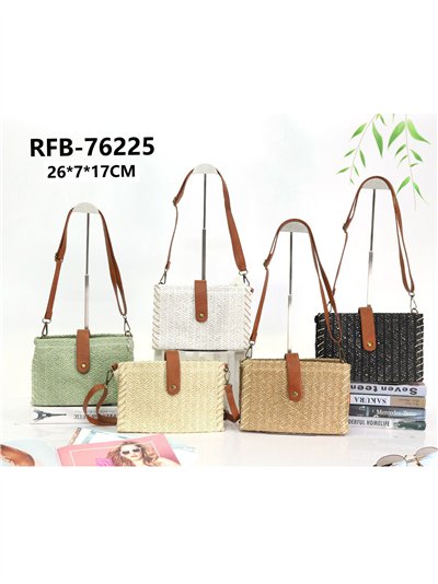 Bolso bandolera de rafia con detalle efecto piel 2