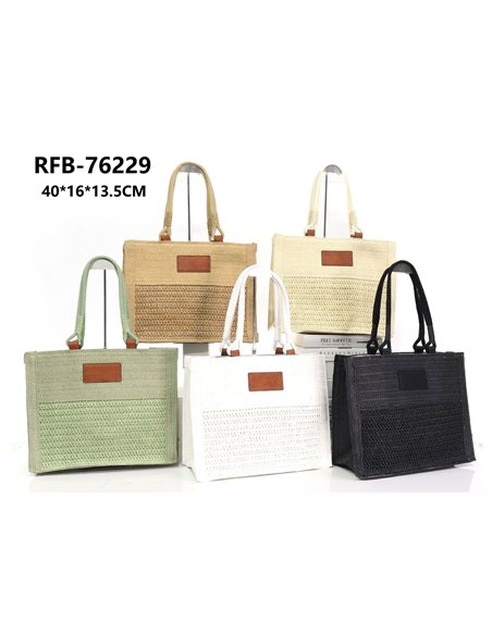 Strukturierte Einkaufstasche aus Bast