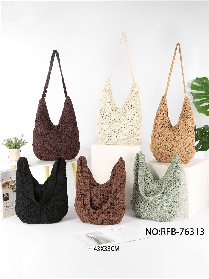 Bolso hobo de crochet calado
