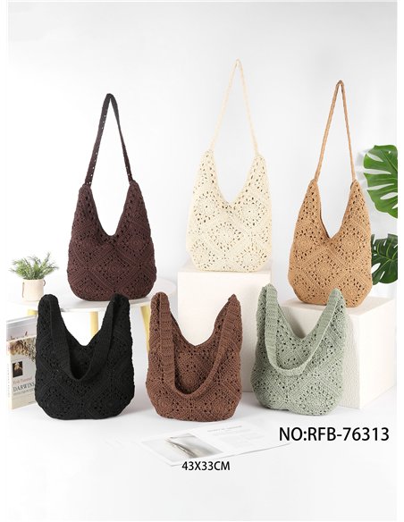 Bolso hobo de crochet calado