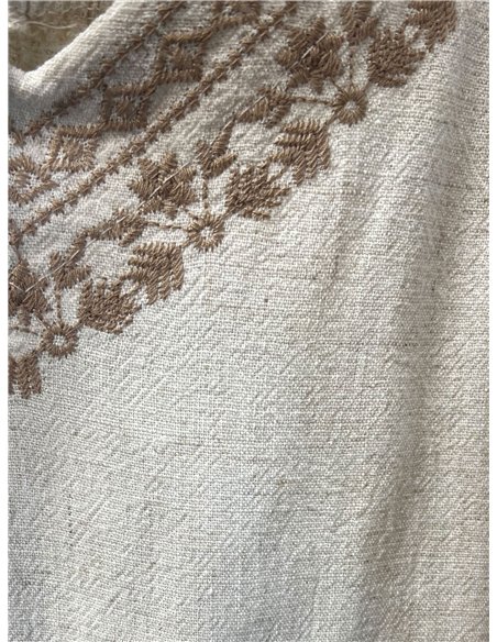 Haut en dentelle brodée style bohème