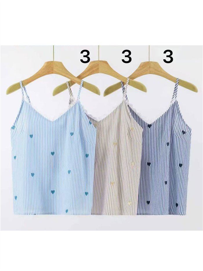 Haut en dentelle à rayures et cœurs brodés