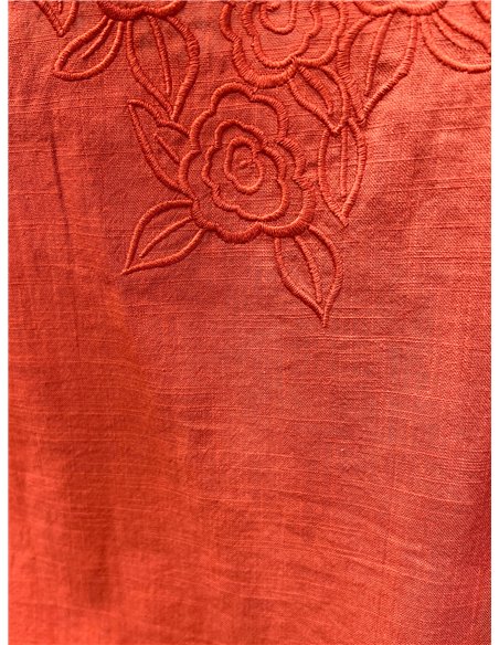 Top lencero bordado floral