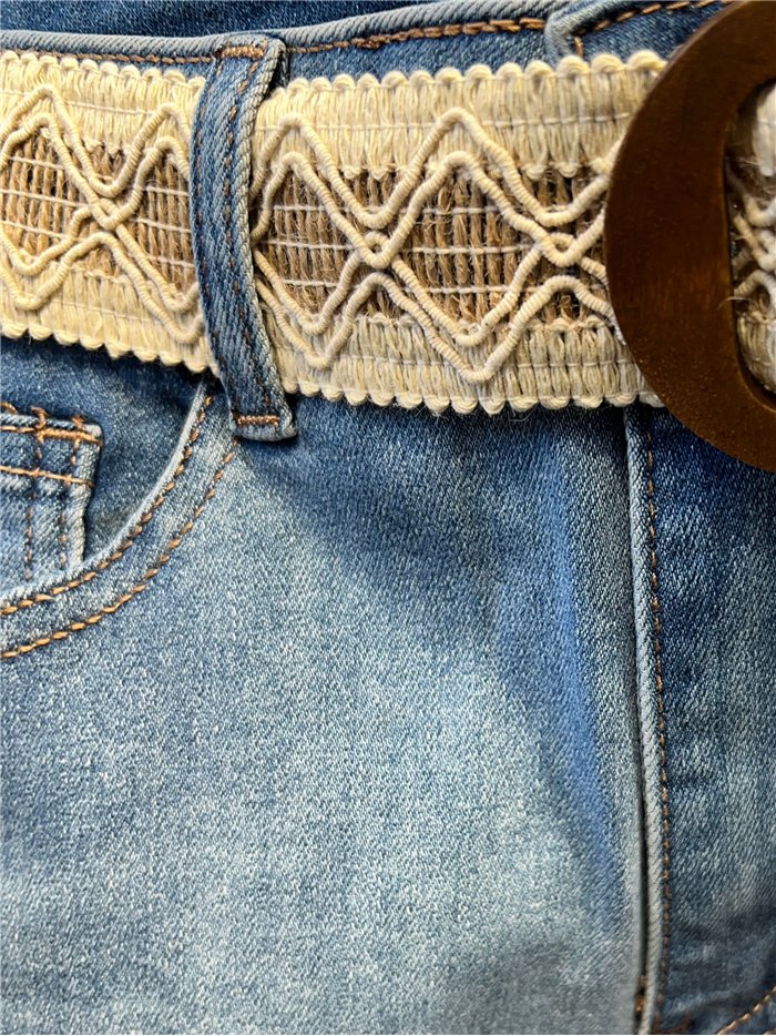 Jeans rectos cinturón