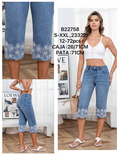 Jeans capri con flores bordadas con perlas 2