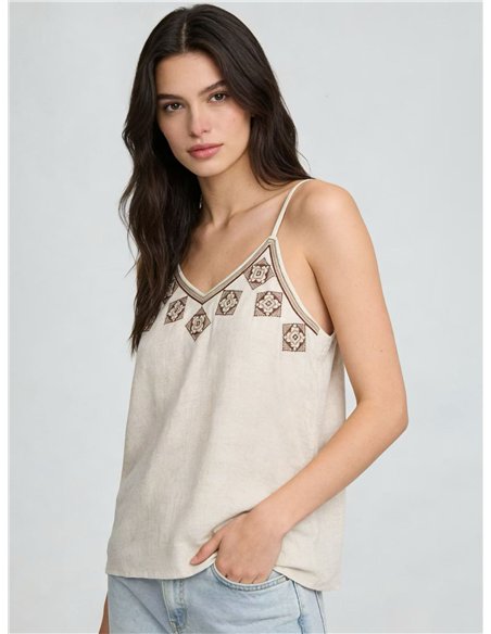 Top de lino bordado geométrico