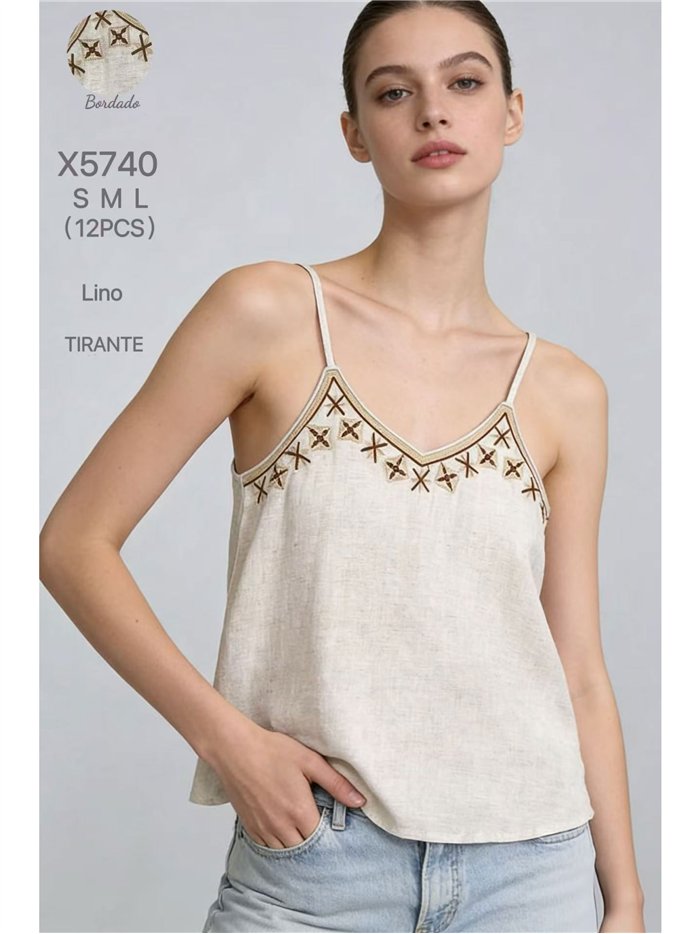 Top de lino bordado estrella
