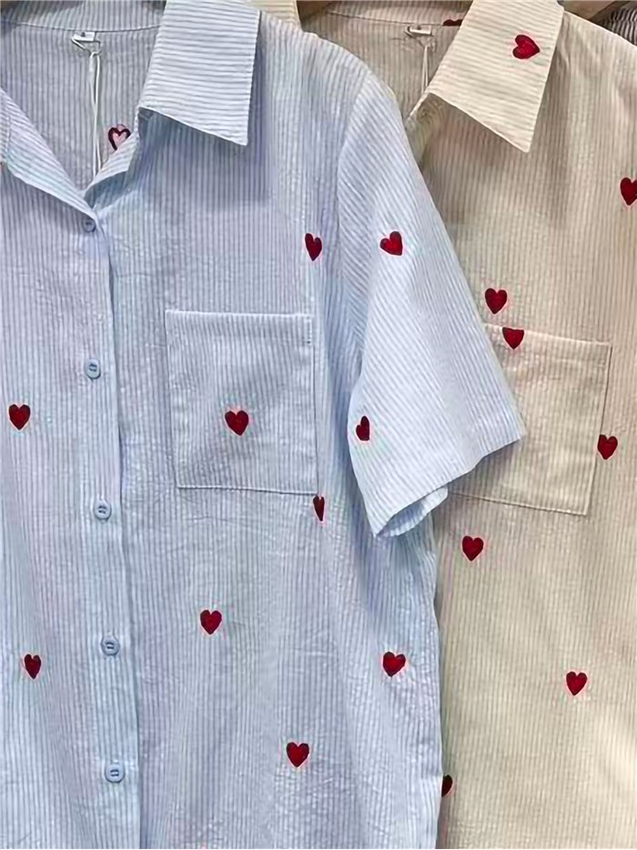 Conjunto camisa algodón con corazones bordados y short