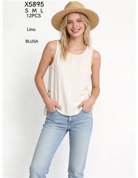 Leinenoberteil mit Knopfdetails