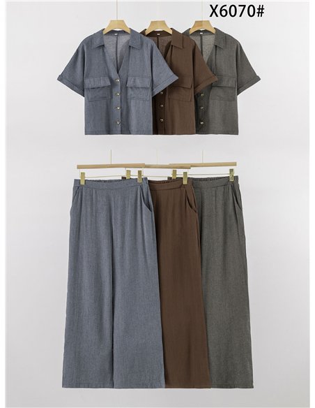 Leinenhemd und weite Hose (Set)