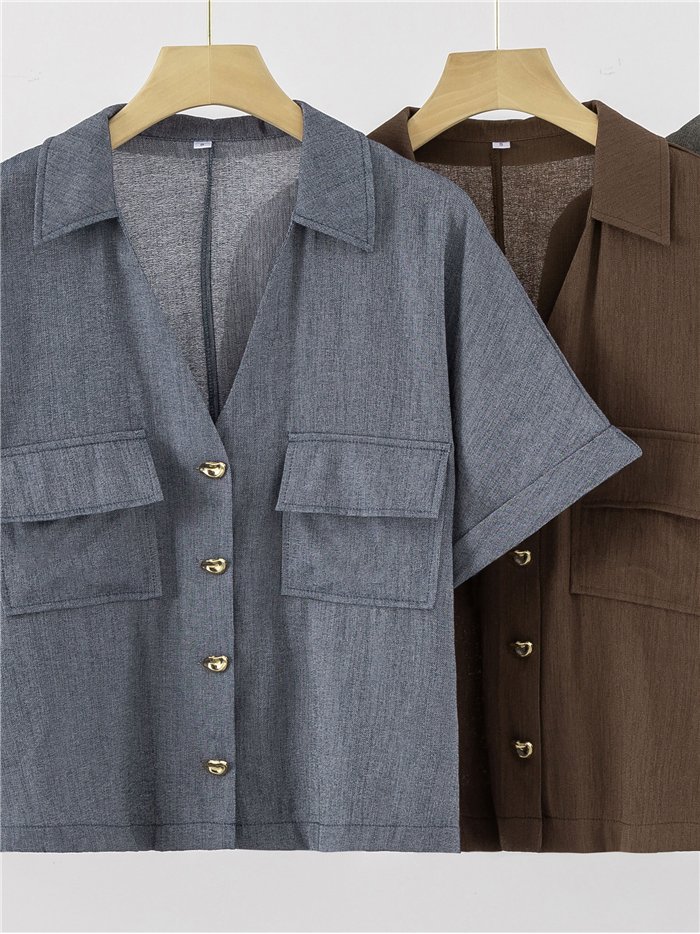 Leinenhemd und weite Hose (Set)