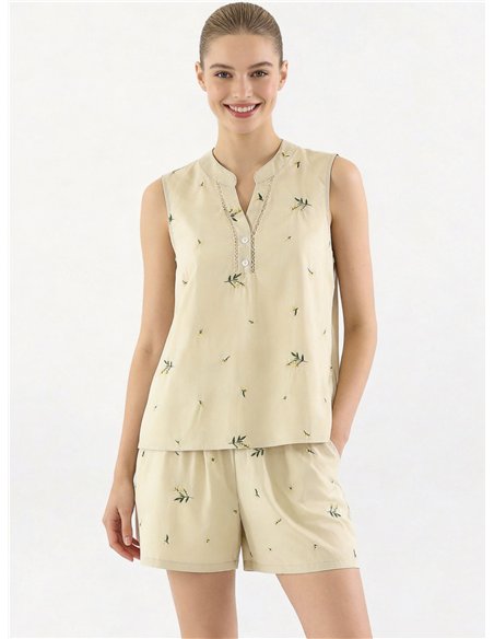 Ensemble chemisier et short brodés