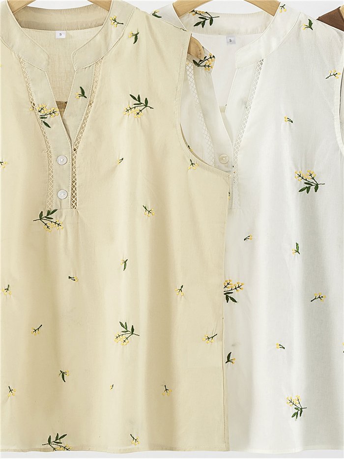 Ensemble chemisier et short brodés