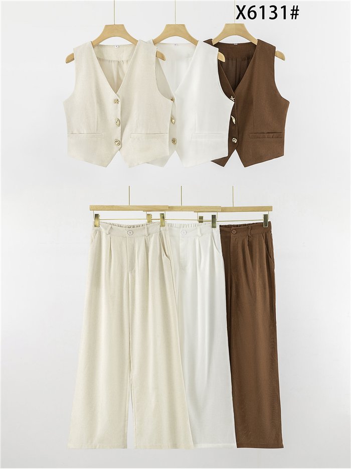 Conjunto chaleco sastre y pantalón palazzo
