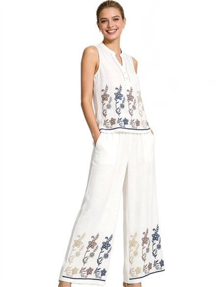 Conjunto blusa bordada floral y pantalón ancho