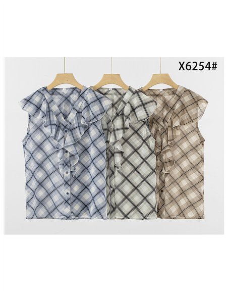 Blusa cuadros con volantes