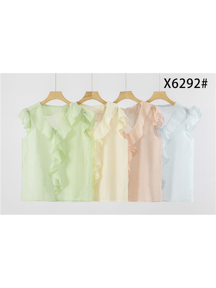 Blusa efecto seda sin mangas con volante