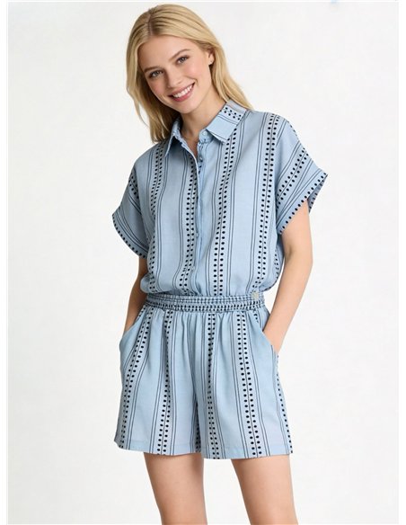 Conjunto camisa rayas de lino y short