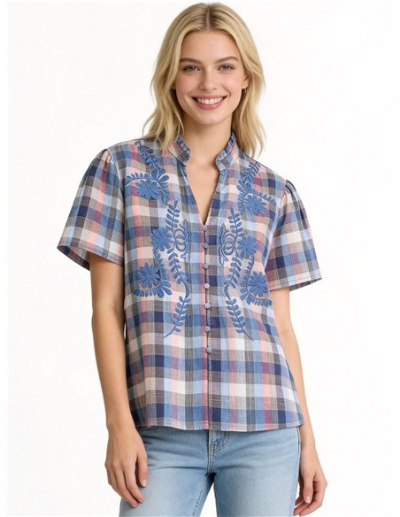 Blusa cuadros con bordado floral