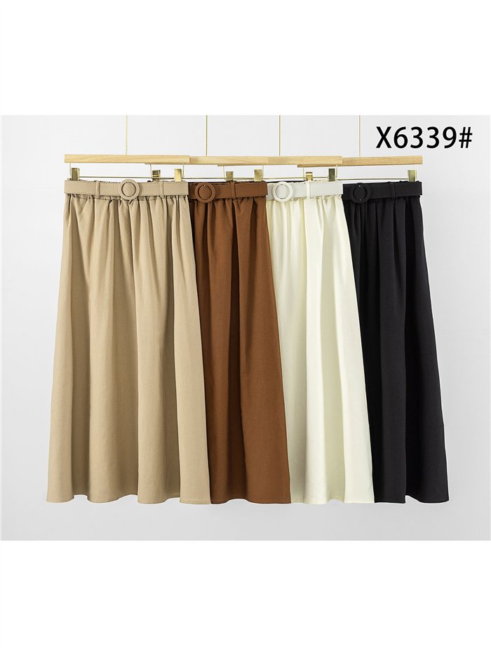 Falda midi con cinturón