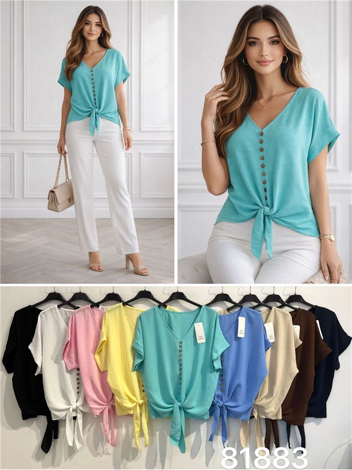 Blusa lisa com amarração de botões.