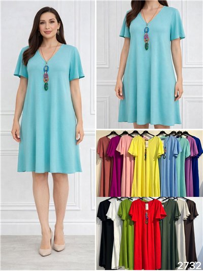 Vestido midi fluido escote en v con collar 2