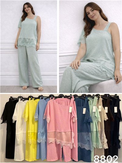 Conjunto de blusa texturizada com renda e calça 2