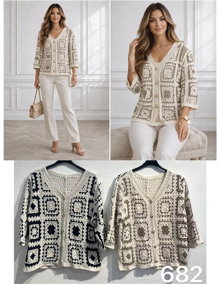 Chaqueta de crochet calado con botones