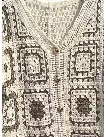 Chaqueta de crochet calado con botones