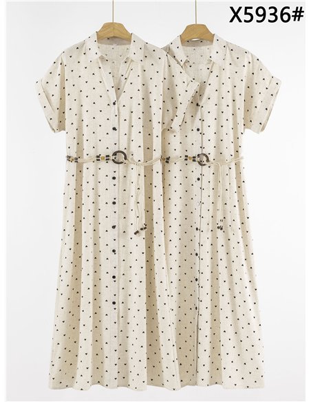 Vestido camisero midi con mini corazones y cinturón
