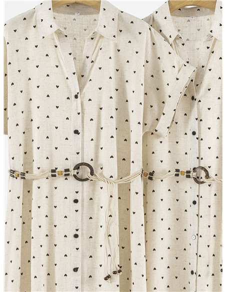 Vestido camisero midi con mini corazones y cinturón