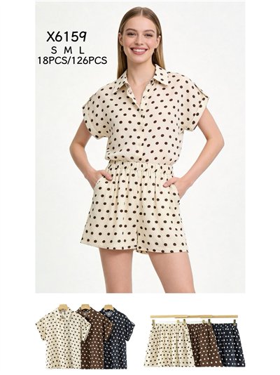 Ensemble chemisier et short à pois 2