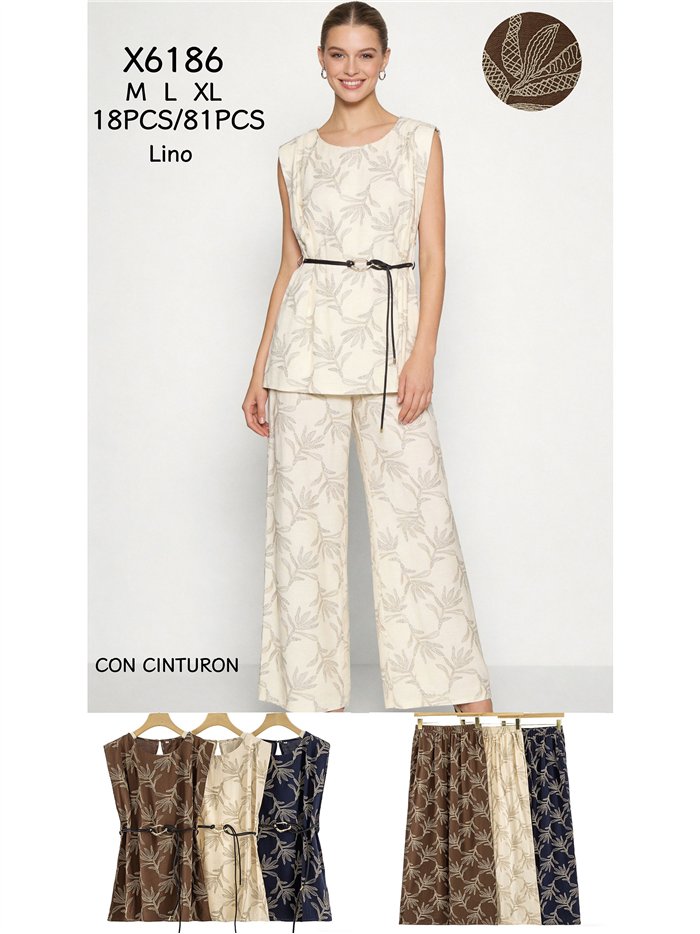 Conjunto blusa estampada hojas con cinturón y pantalón wide-leg